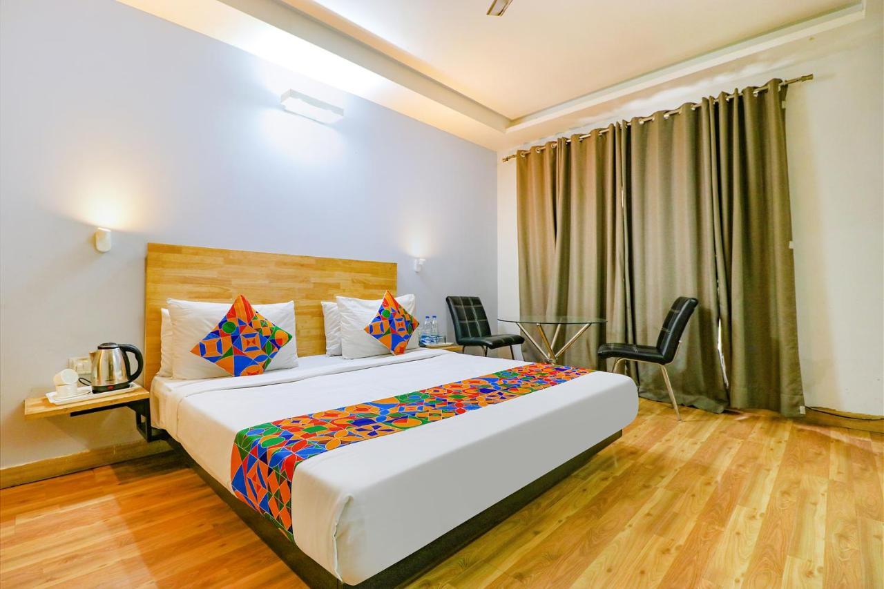 Fabhotel Majestic Jpm I New Delhi Exterior foto