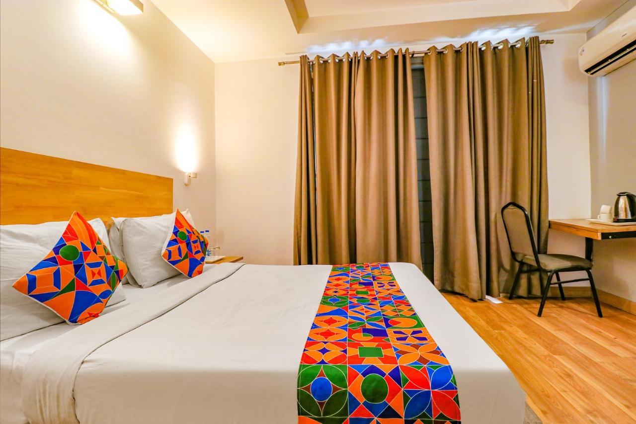 Fabhotel Majestic Jpm I New Delhi Exterior foto