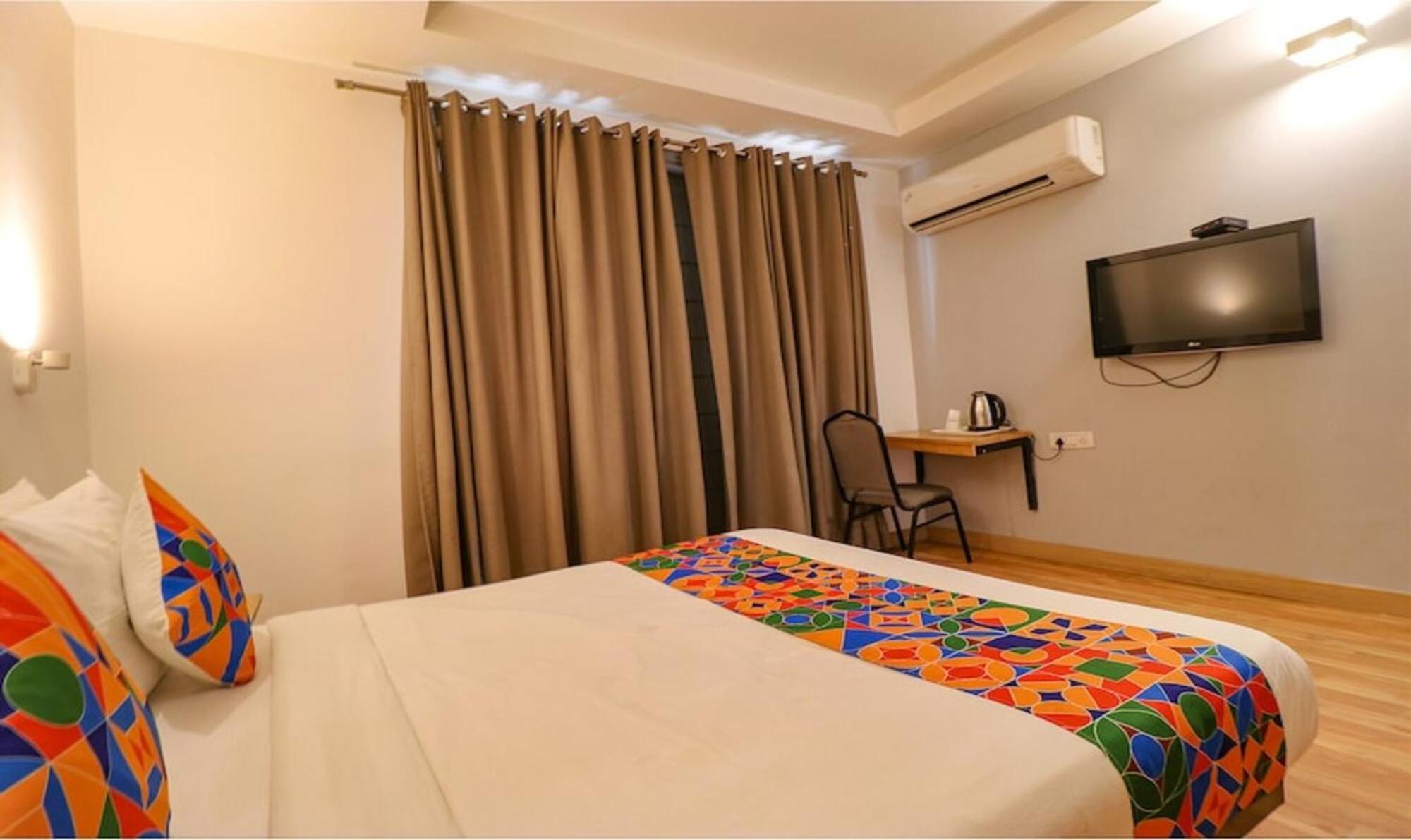 Fabhotel Majestic Jpm I New Delhi Exterior foto